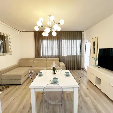 Cosy Montroig 아파트